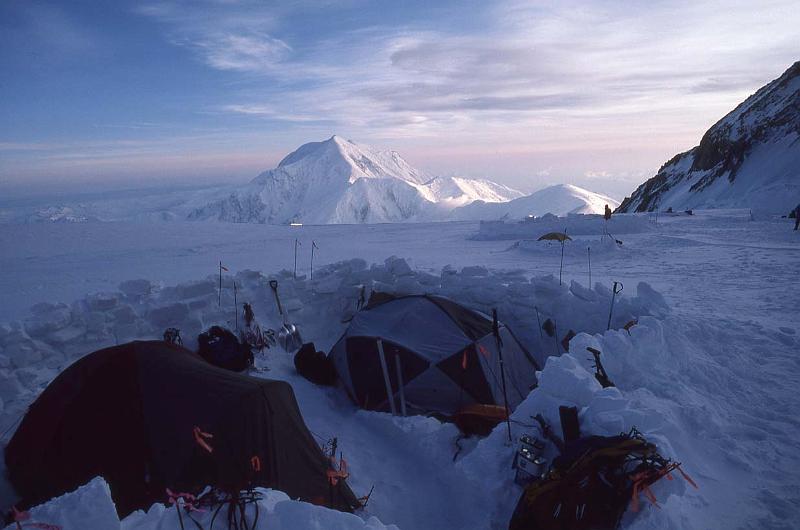 087 Mt McKinley May 1987 14K Camp 2am.jpg